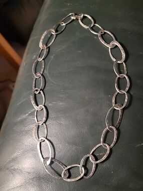 Silpada N1667 Hammered Oval Oxidized Sterling Silver Link Necklace -Retired